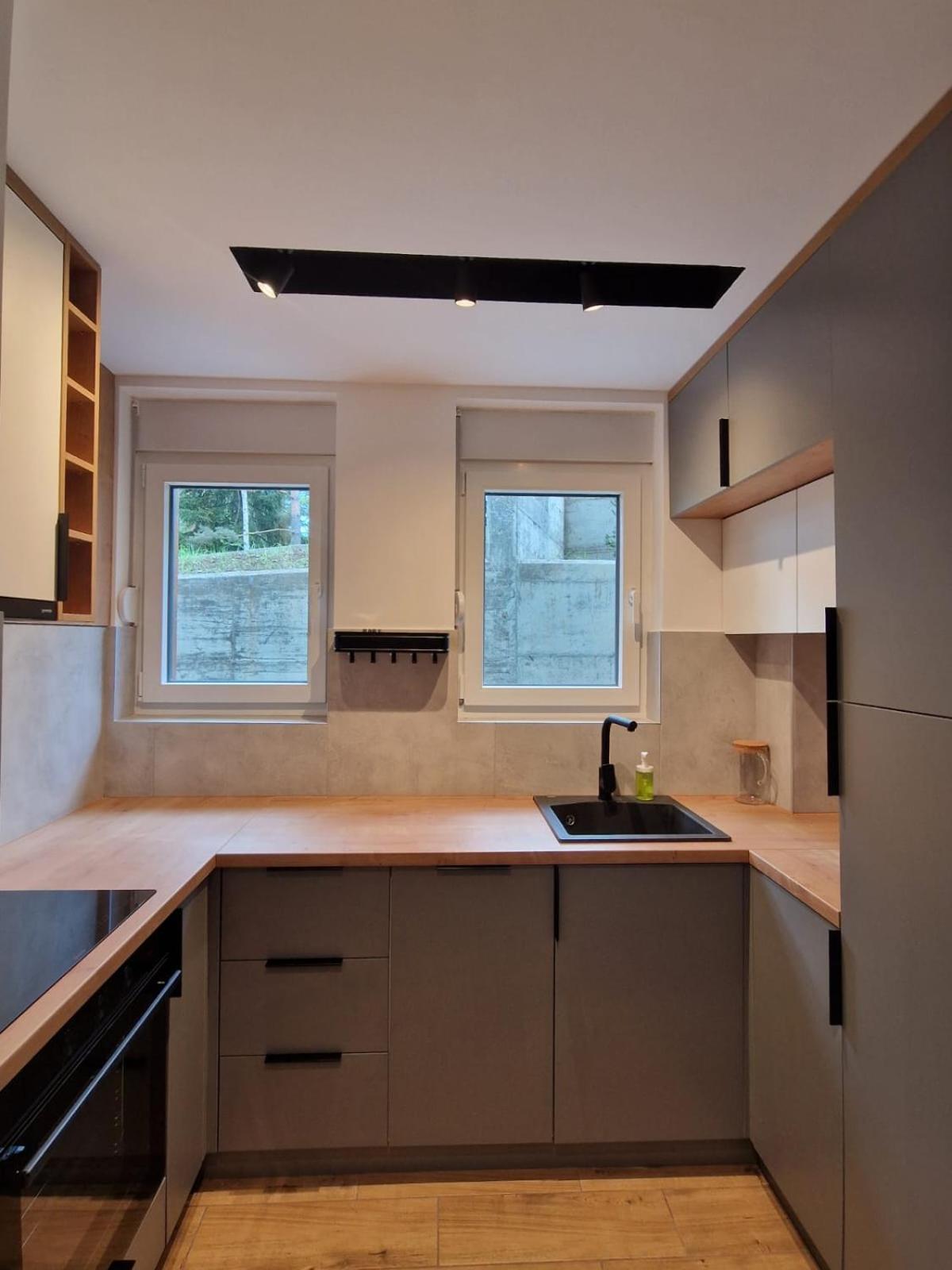 Divcigora Apartment *
